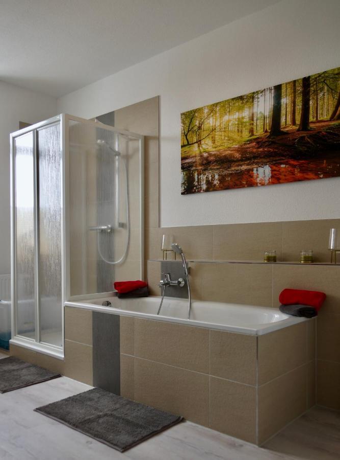 Ferienwohnung Ostard 1 塔勒 外观 照片
